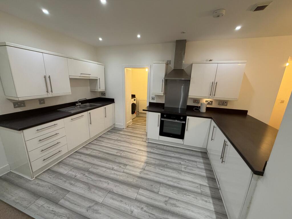 Main image of property: Peel Street, NOTTINGHAM