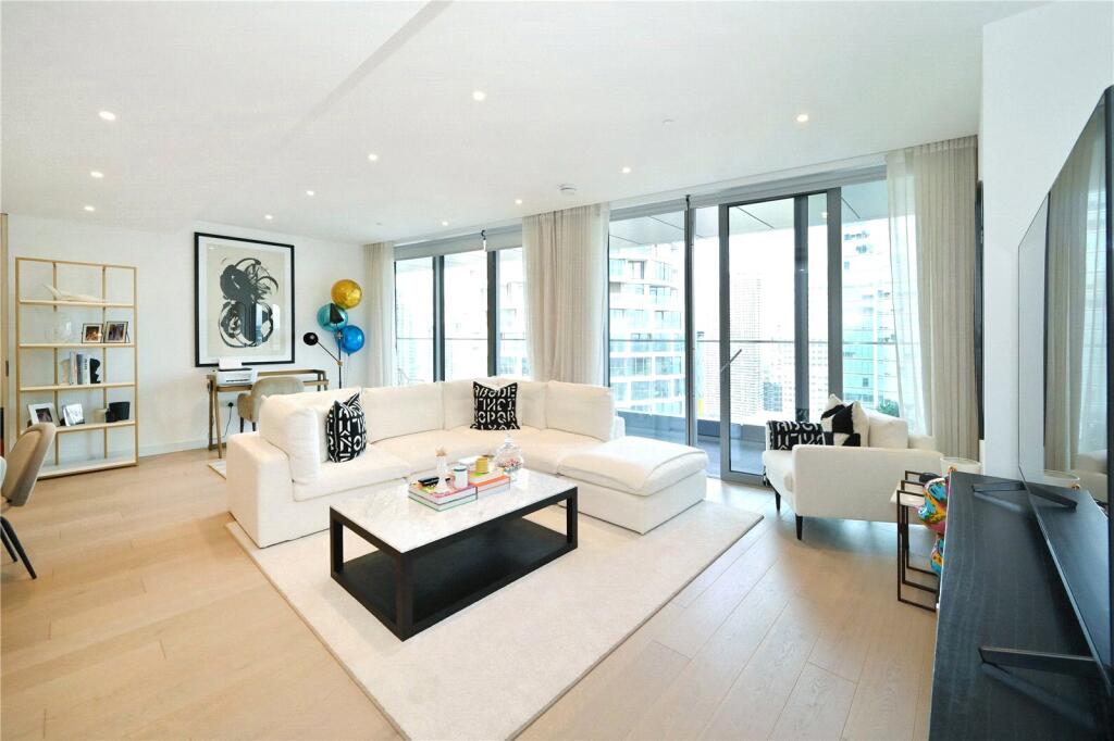 Main image of property: 10 Park Drive, Canary Wharf, London, E14