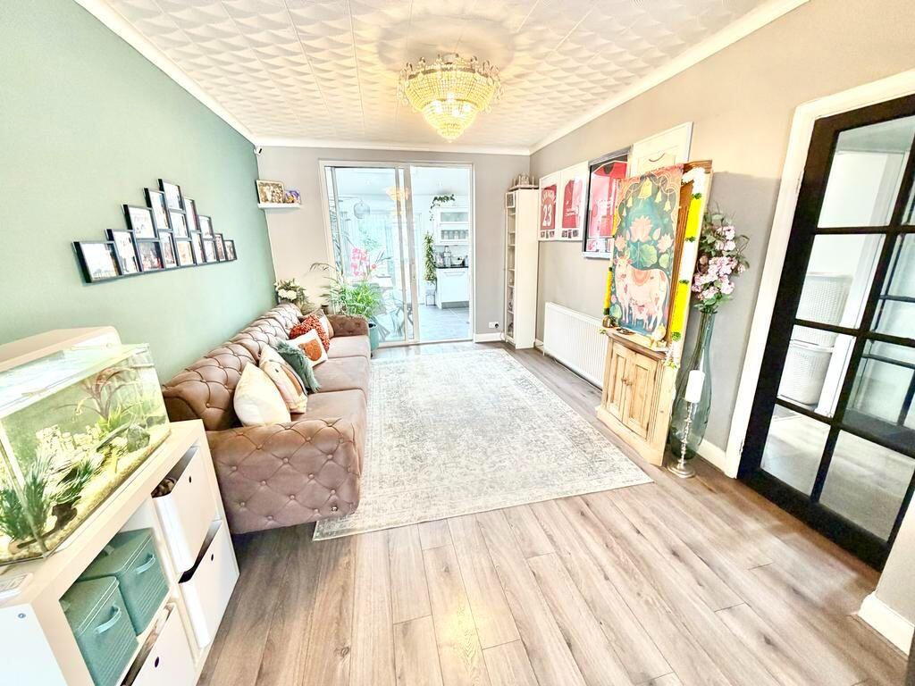 House in London - View 4