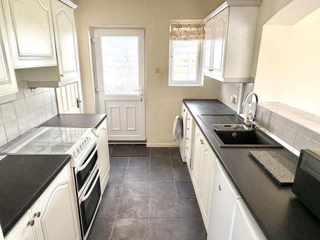 Birchover Way, Allestree photo 5