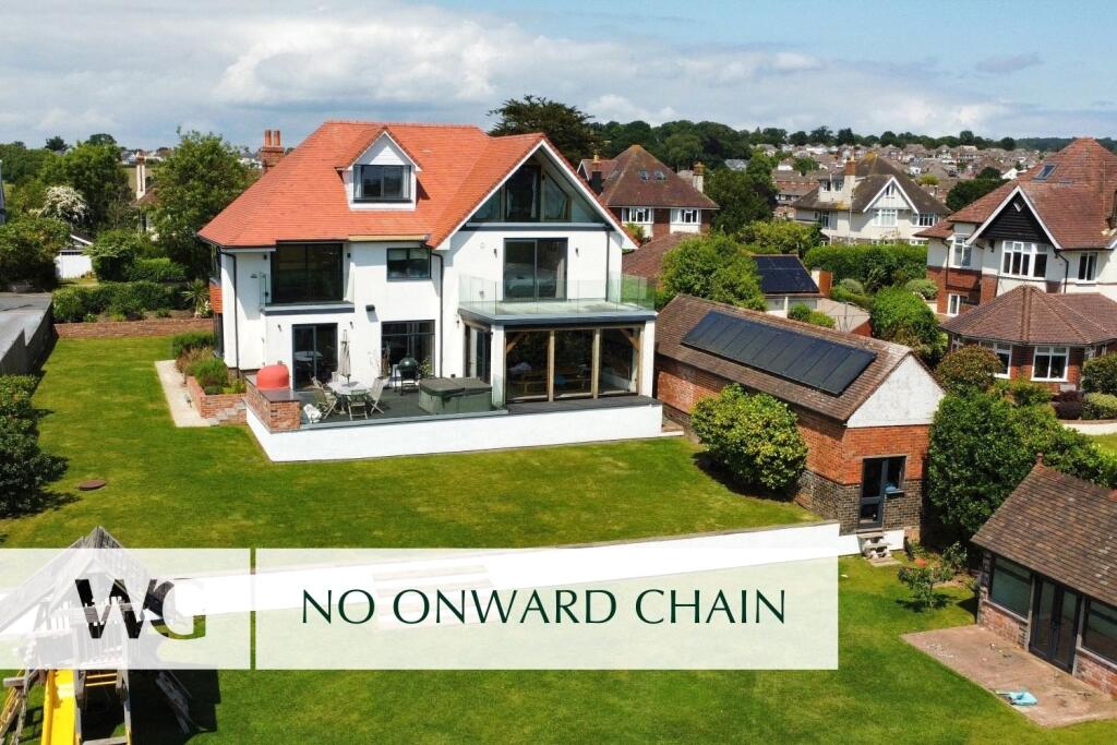 Main image of property: Exmouth, Devon, EX8