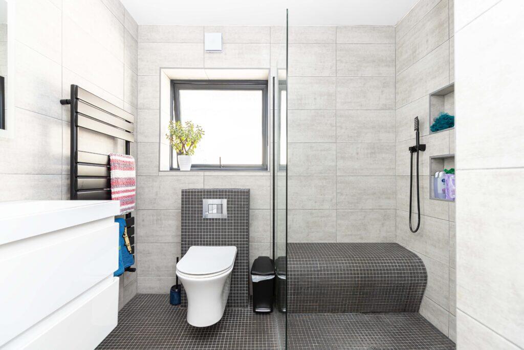 Additional image 11 of Durdells Avenue, Bear Cross, Bournemouth, BH11 9EH