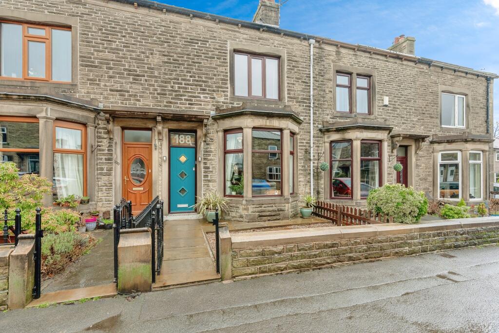 Main image of property: Skipton Road, Colne, BB8