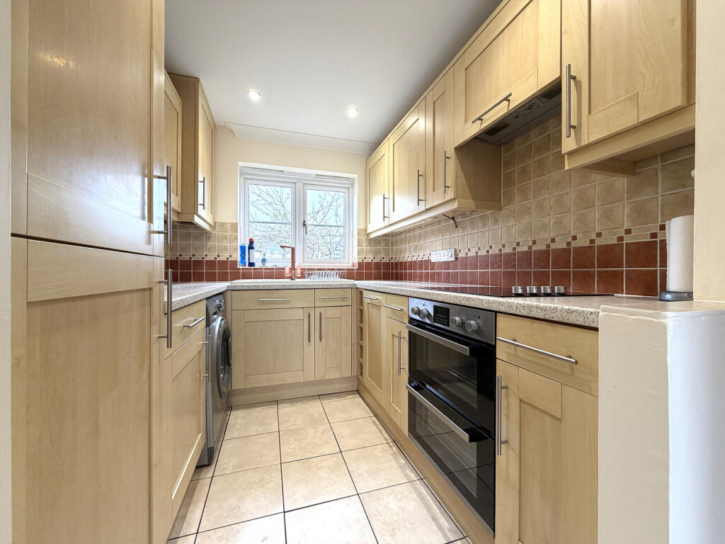 St Andrews Close, Sutton, Ely, Cambs photo 4