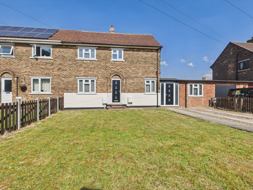Main image of property: Kingston Road, Scunthorpe, DN16