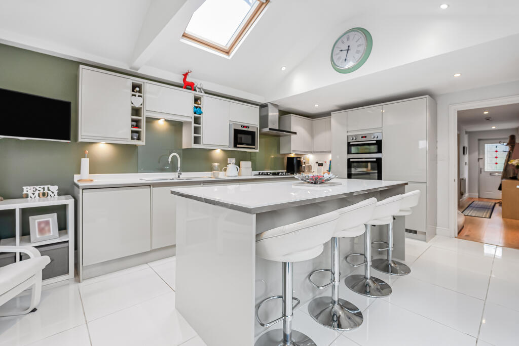 Additional image 2 of Cedarwood Drive, St. Albans, St Albans, AL4