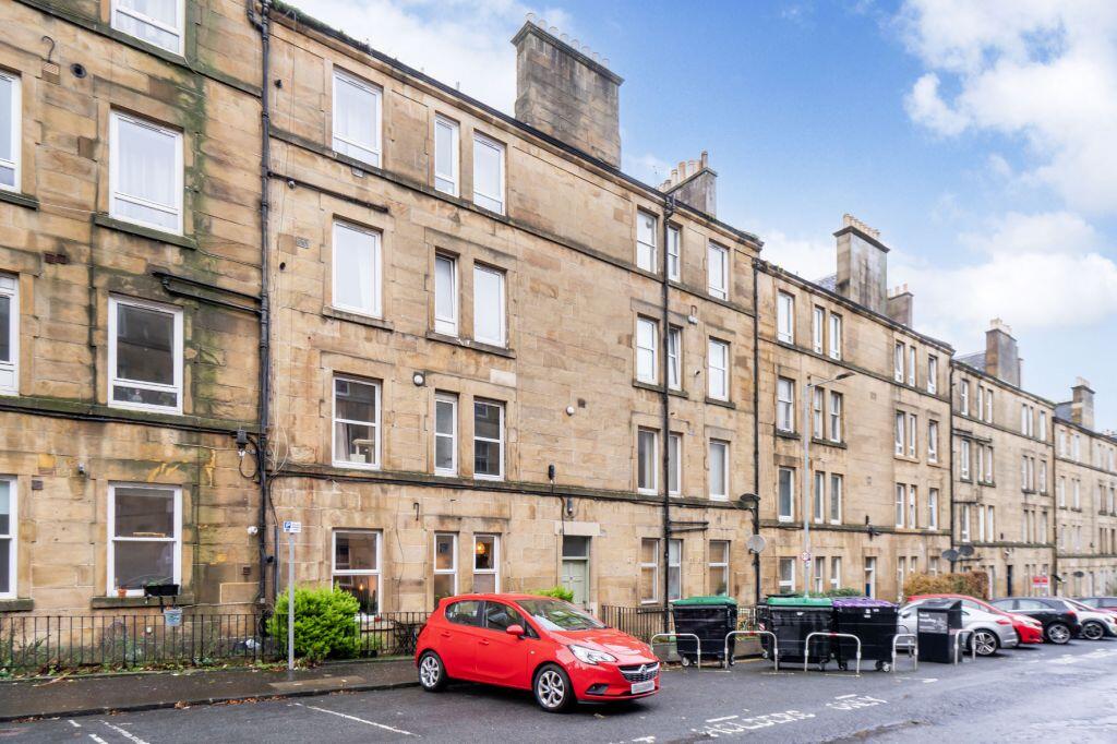 Main image of property: 26/2, Wardlaw Place, Edinburgh, EH11 1UQ