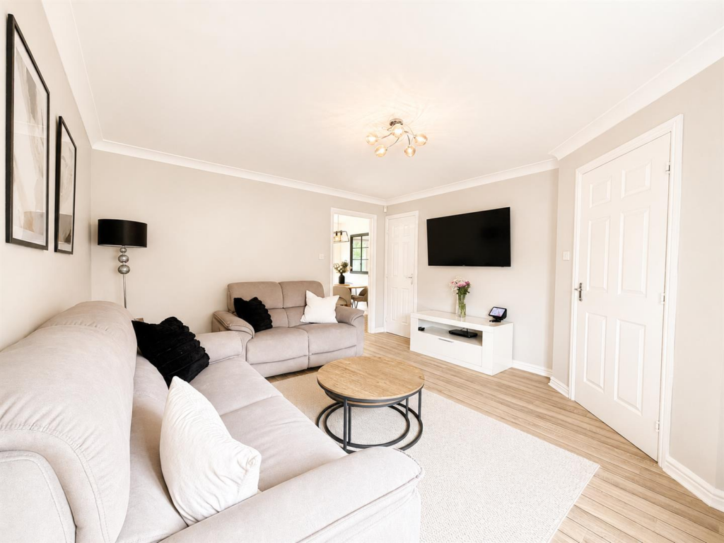 House in Motherwell - View 3