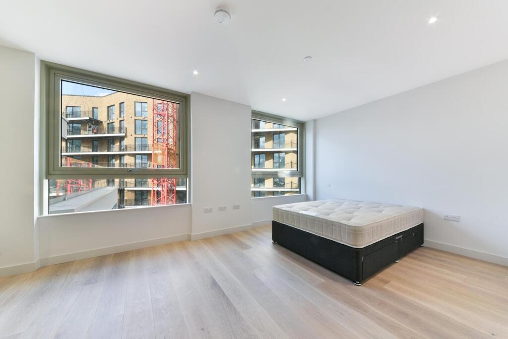 Apartment in London, Royal Wharf, Silvertown - View 4