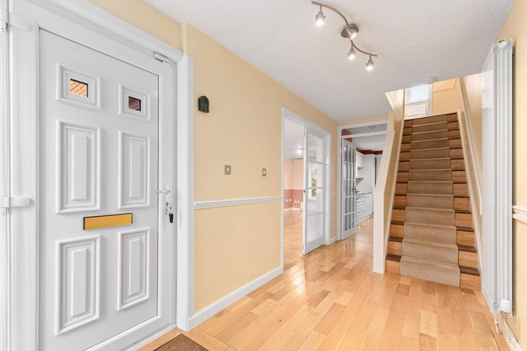 House in Edinburgh, Warriston, Stockbridge/Inverleith - More
