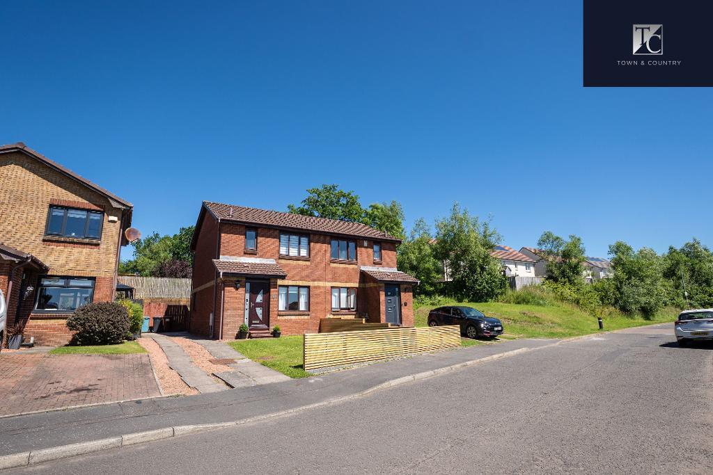 House in Gartcosh, North Lanarkshire - View 5