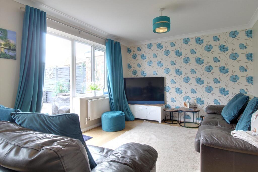 Kimber Close, Chineham, Basingstoke, Hampshire, RG24 photo 2