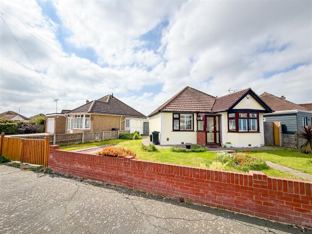 Main image of property: Windsor Avenue, Clacton-on-Sea, Essex