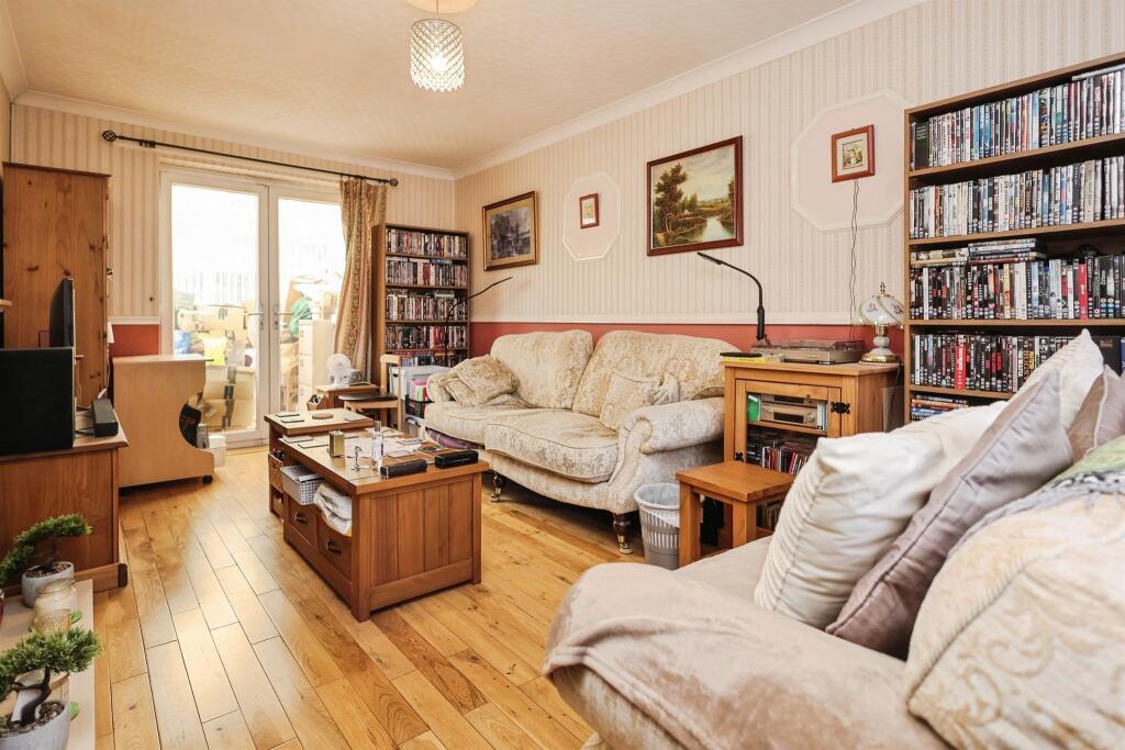 House in Solihull, Ulverley Green - View 3
