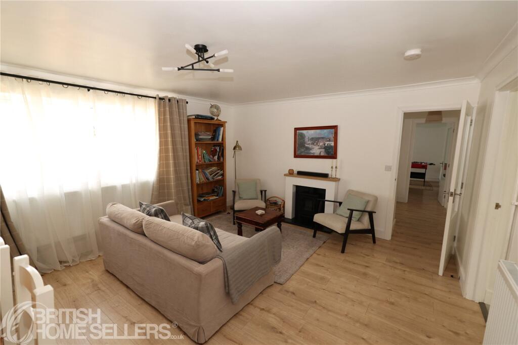 House in Hirwaun - More