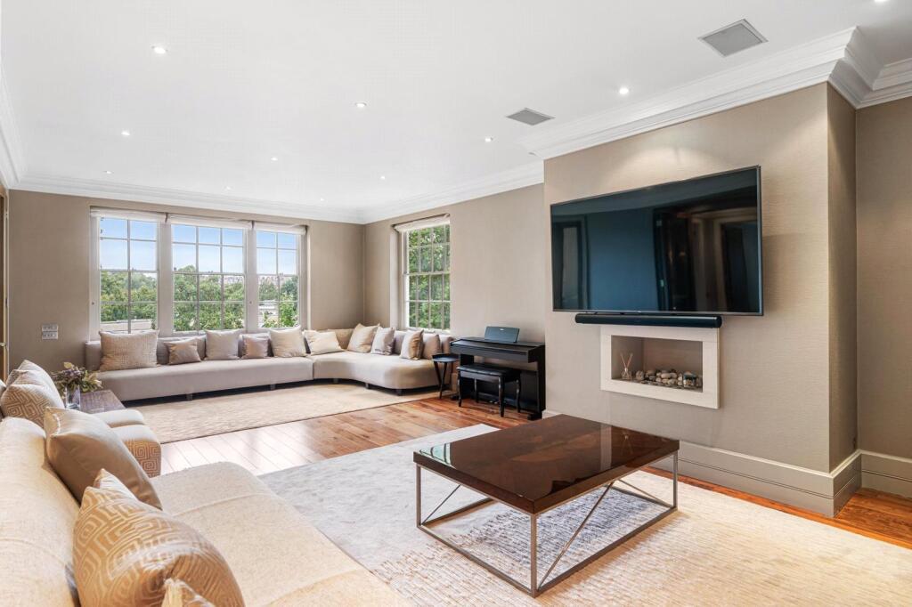 Apartment in London - View 3