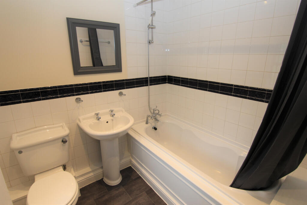 House in Tameside, Cheetham Fold - View 4