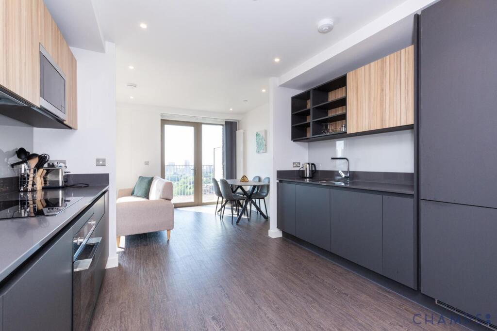 Apartment in London - More