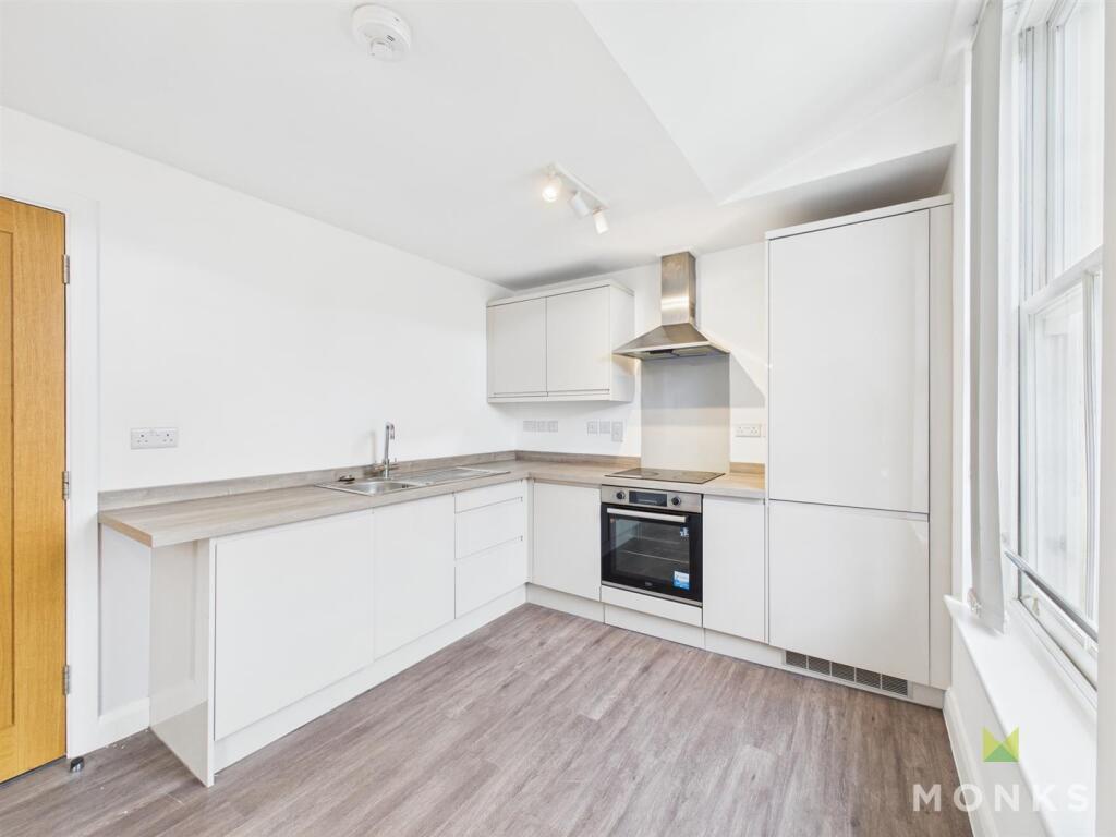 Apartment in Shrewsbury - View 2