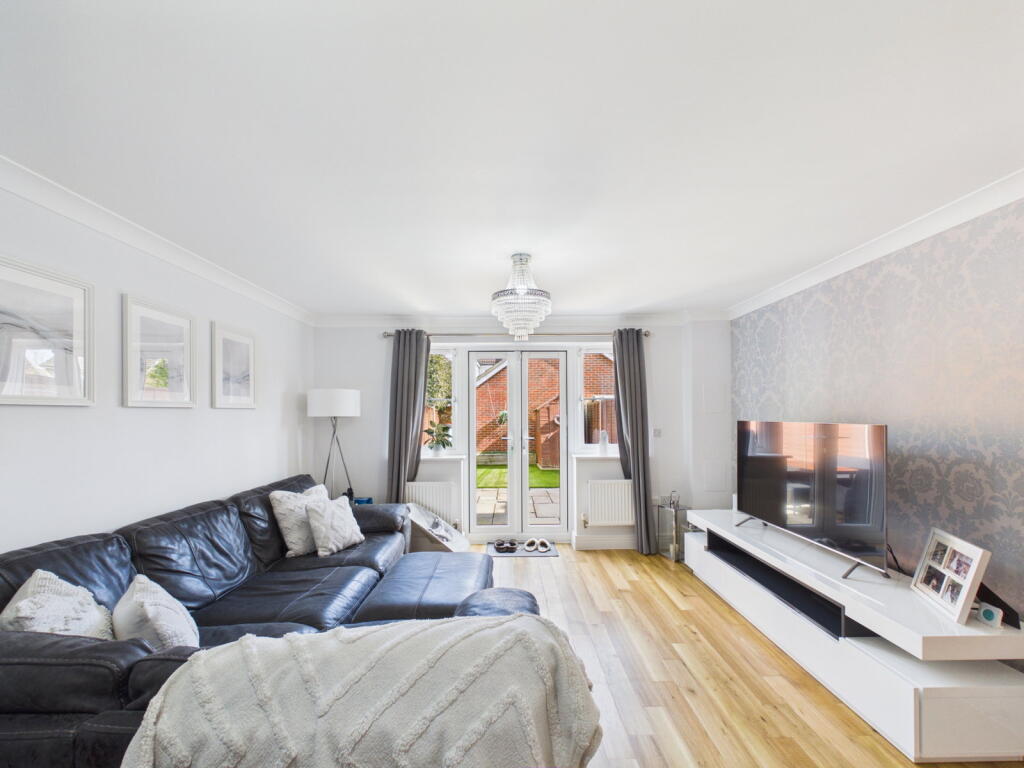 House in Hoo St Werburgh, Medway - View 2