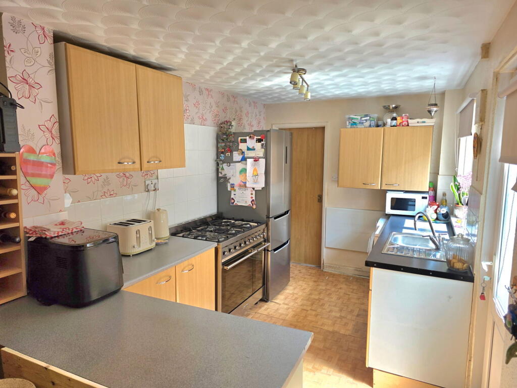 House in Ryde, Swanmore - View 5