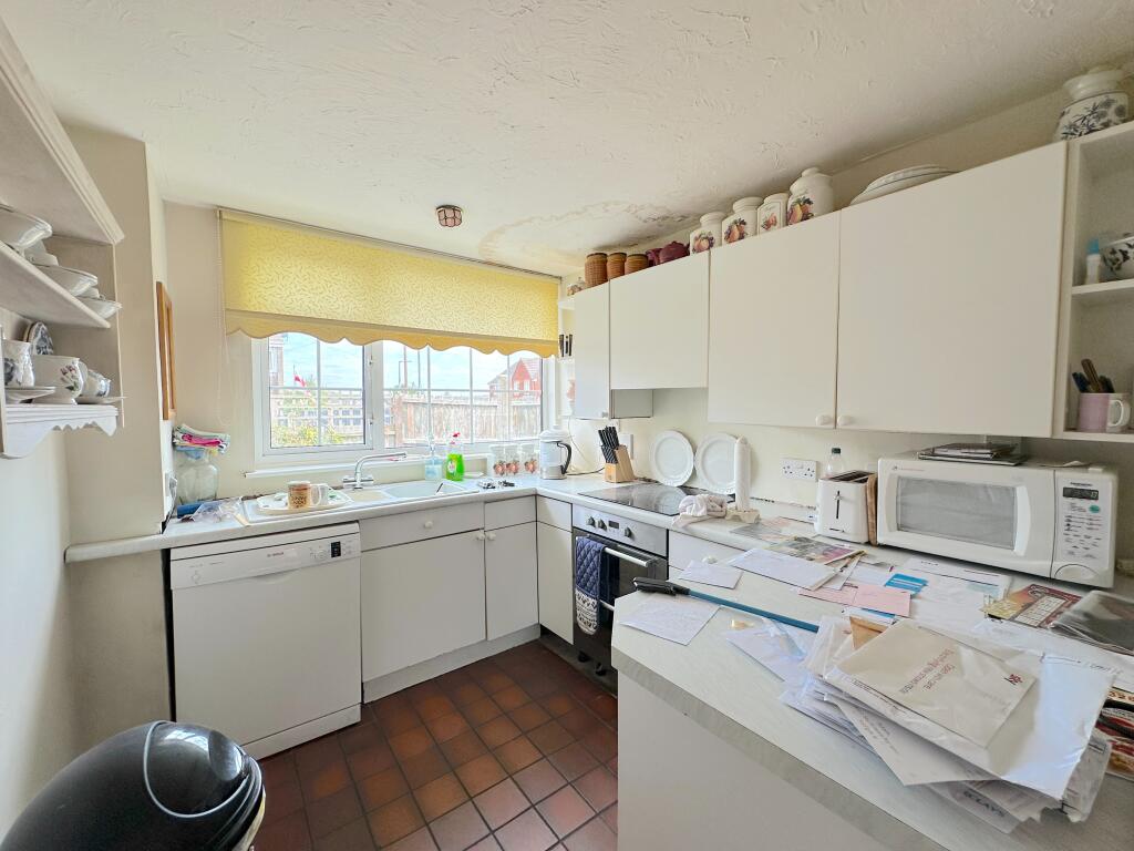 House in Dudley - View 5