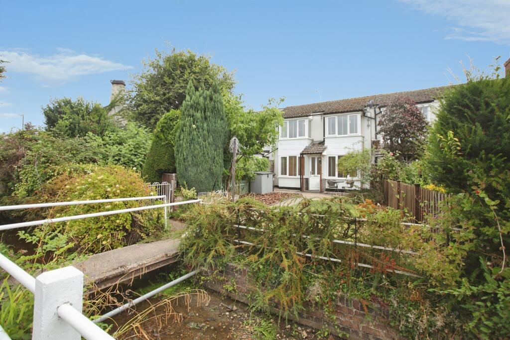 House in Rugby, Wolston - View 2