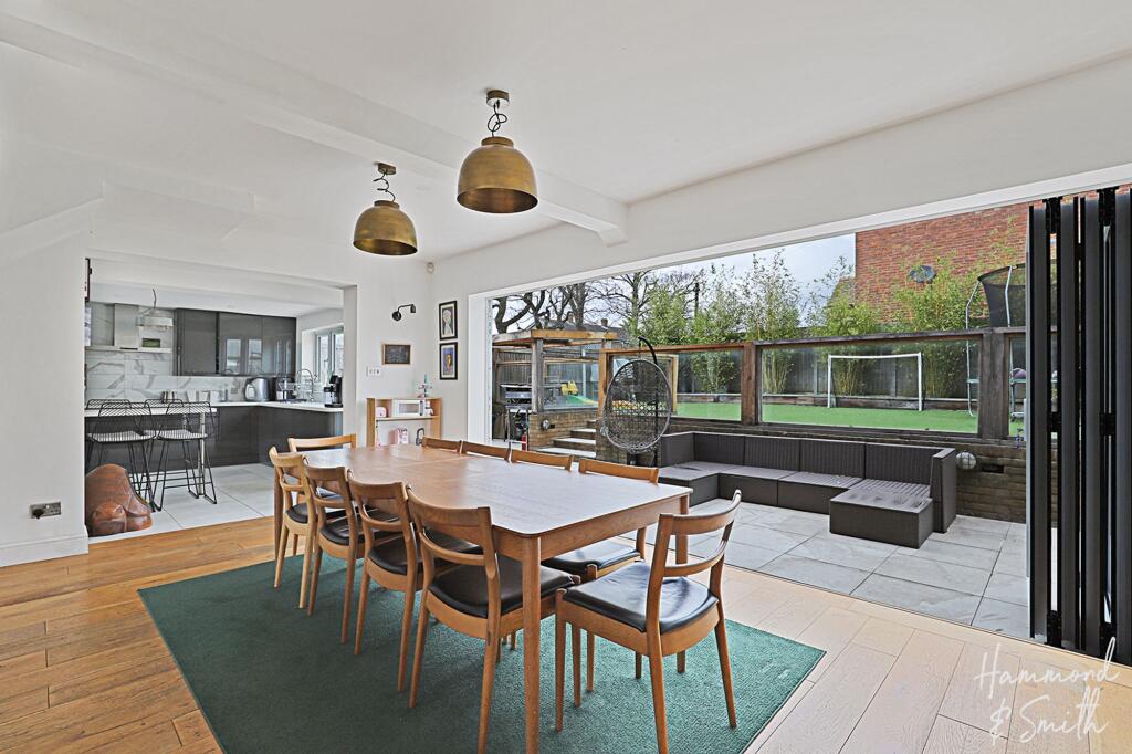 House in Epping Forest, Steward's Green, Epping - View 2