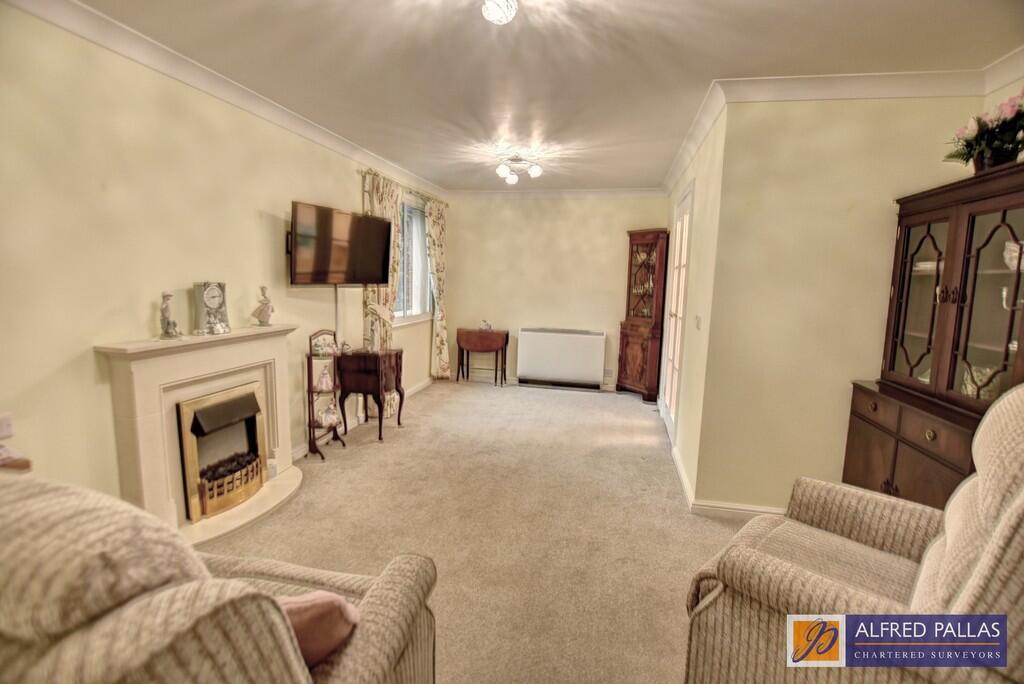 Apartment in South Tyneside, North East - View 2