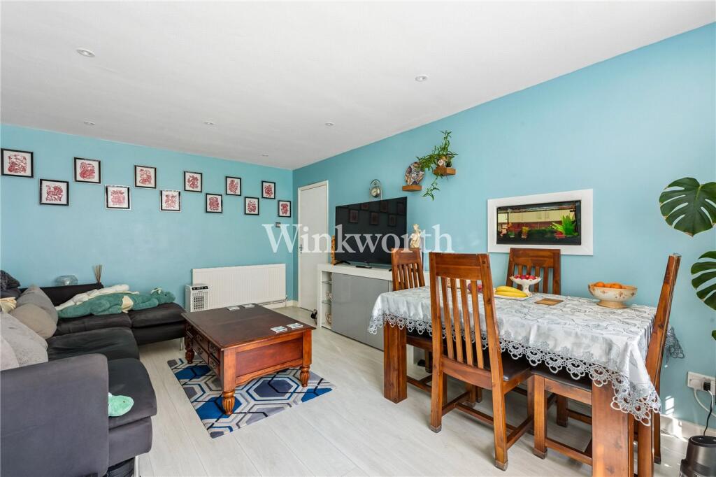 Apartment in London - View 5