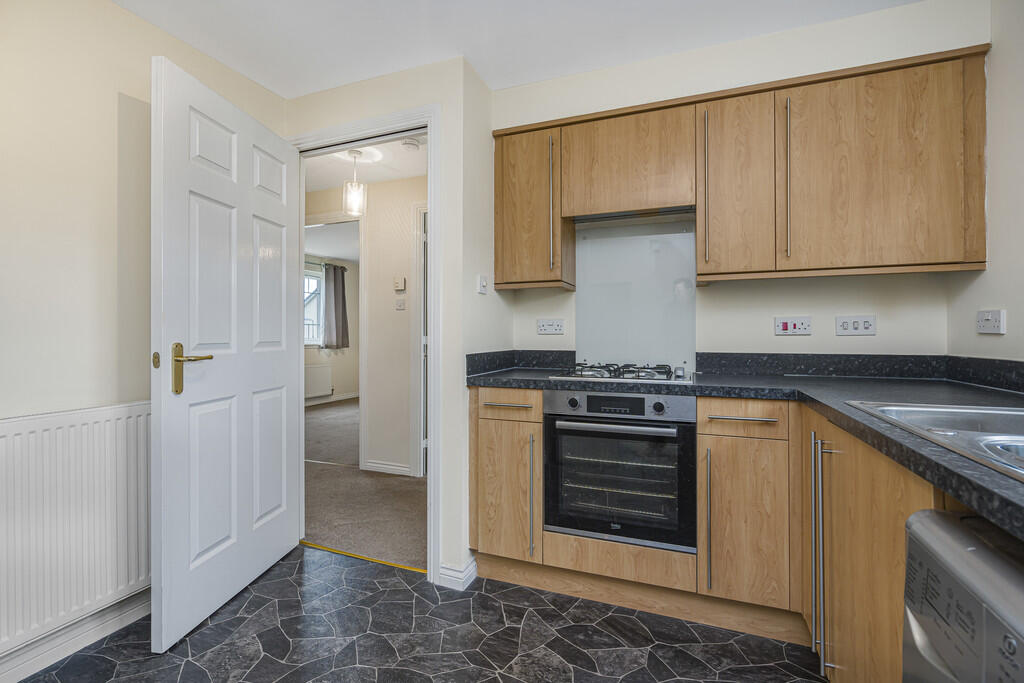 Apartment in Edinburgh, West Lothian - View 4