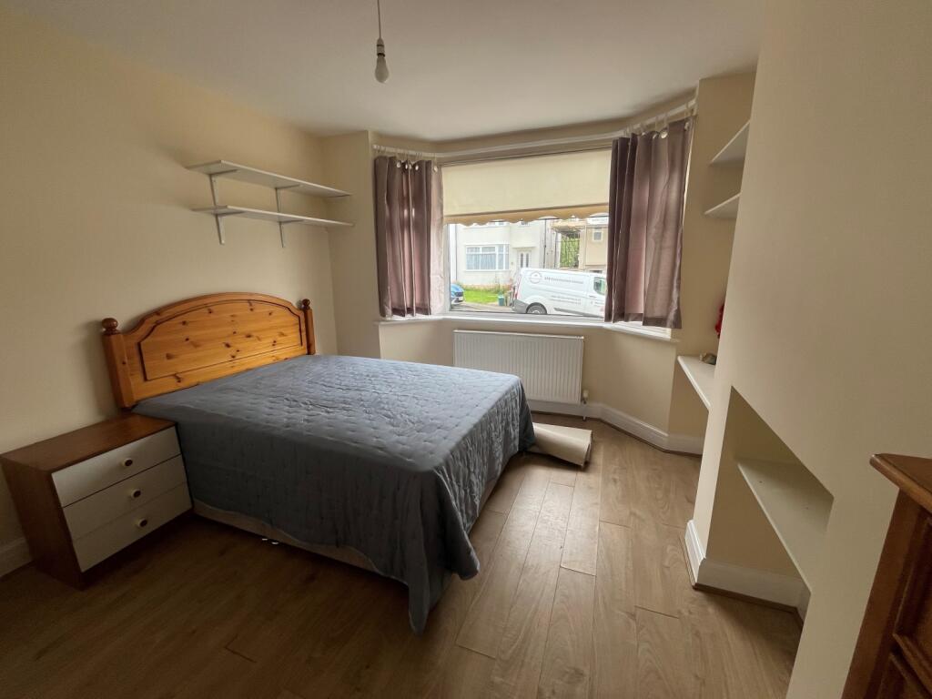 Main image of property: Cope Close, Botley, Oxford, OX2