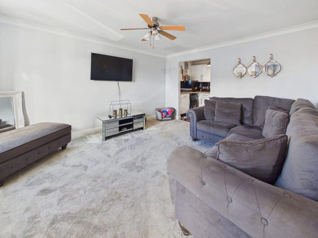 Apartment in York - View 2