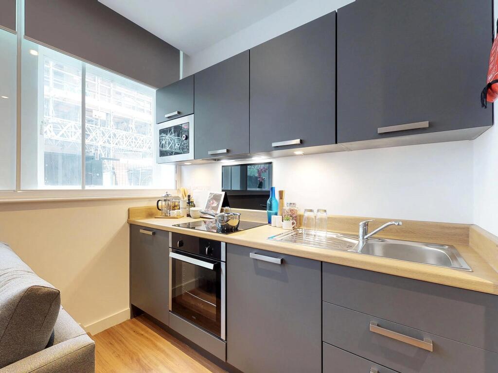 Main image of property: Apt 11, Gravity Residence #922132