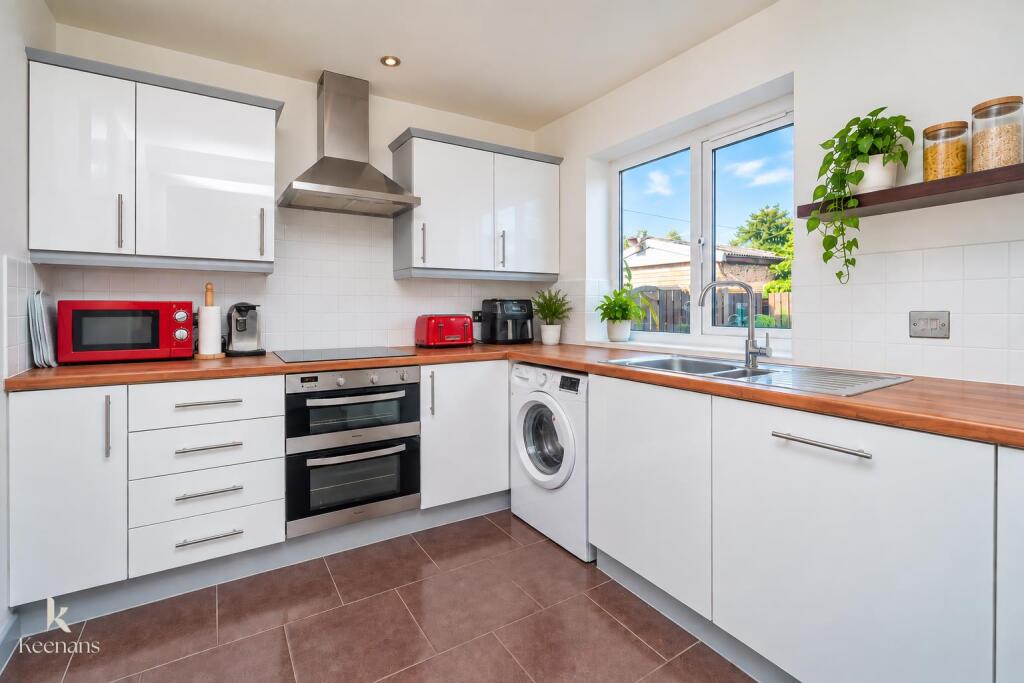 House in Bury, Greater Manchester - View 4