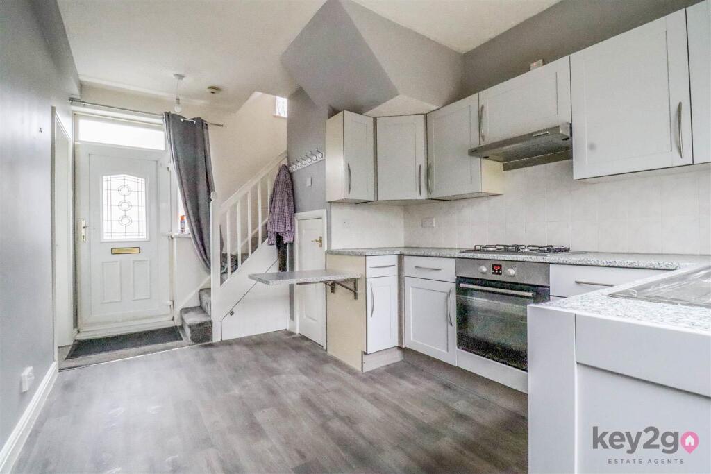 House in Sheffield, South Yorkshire - View 4