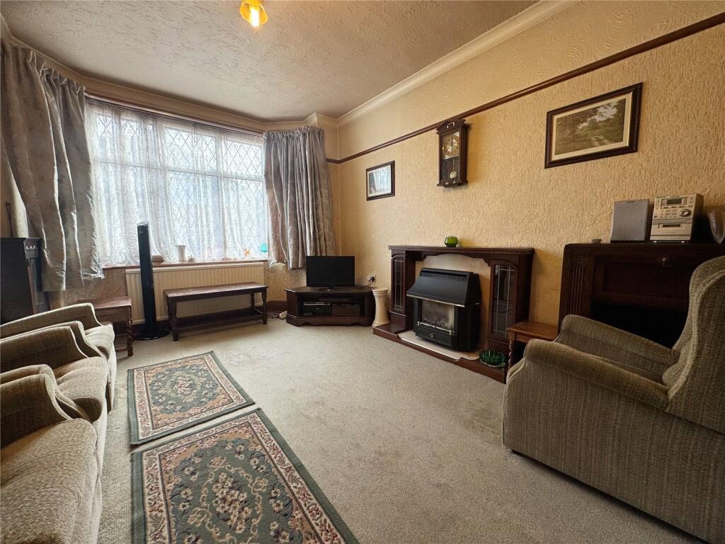 Abbey Grove, STOCKPORT, Cheshire, SK1 photo 2