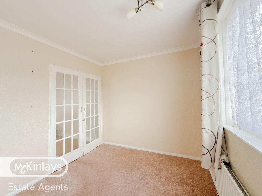House in Taunton - View 5