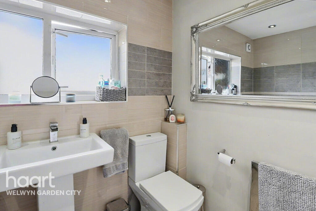 Additional image 15 of Gorse Close, Hatfield