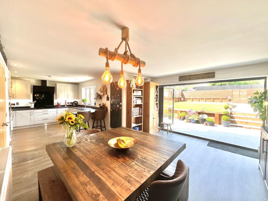 House in Stoke-on-Trent - View 5