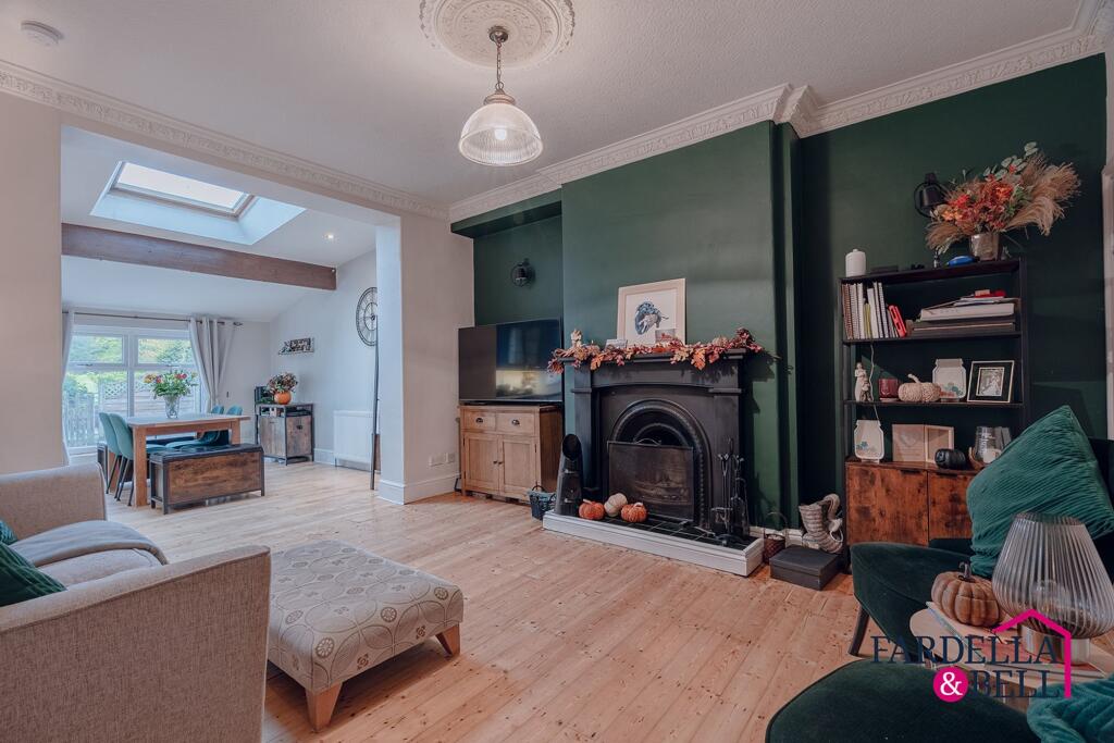 3-bed terraced on Bank Terrace, Simonstone, BB12, £290,000