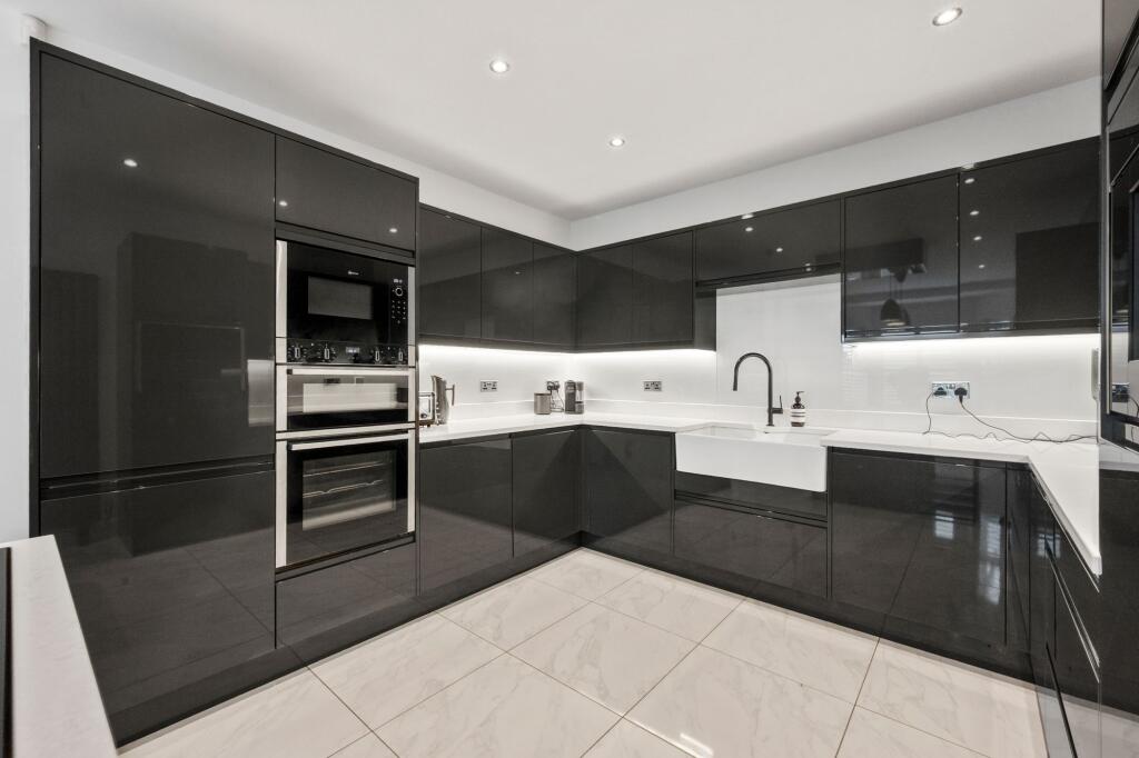 House in St Helens, Windle - View 4