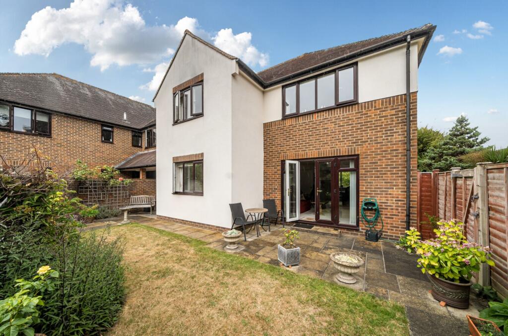 Apartment in Chichester - View 2