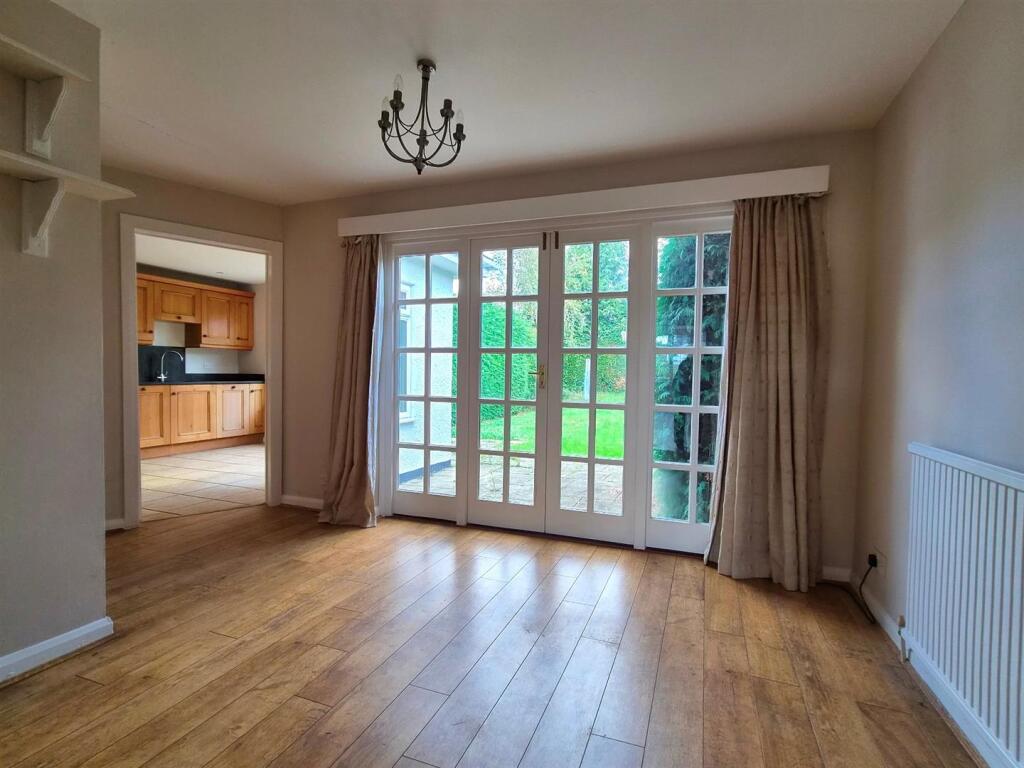 House in Kingston upon Thames - View 4