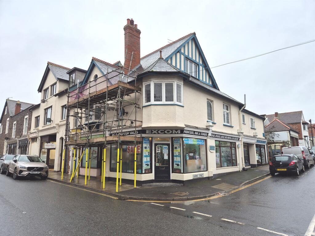 1-bed flat on Friday Street, Minehead, £89,950