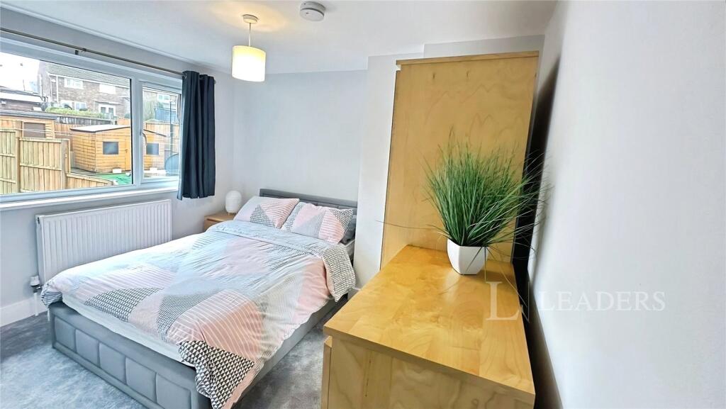 Main image of property: Fermor Crescent, Luton, LU2