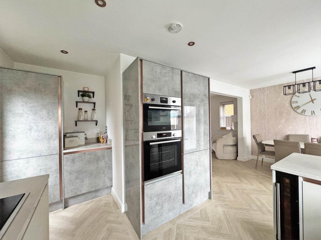 Main image of property: Larchfield Close, Royton