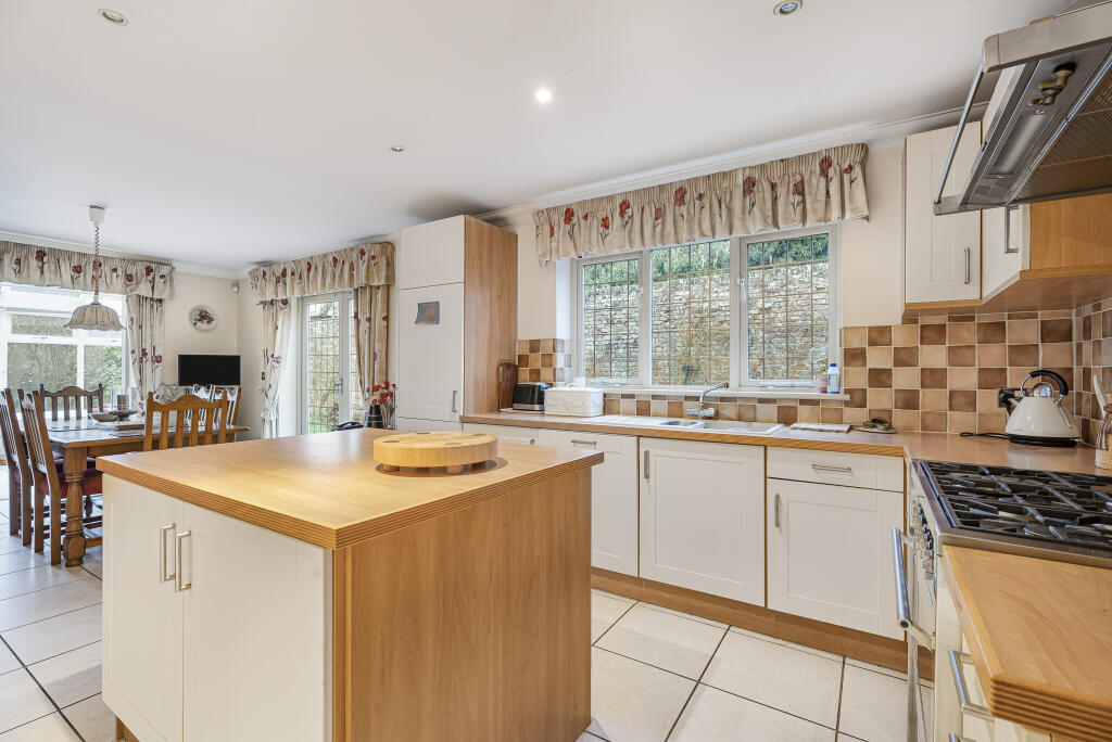Additional image 6 of Monks Close, Redbourn, St. Albans, AL3