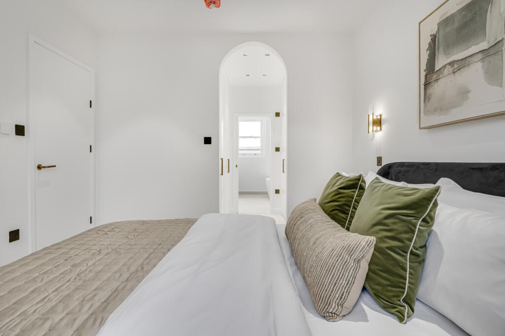 Apartment in London - View 4