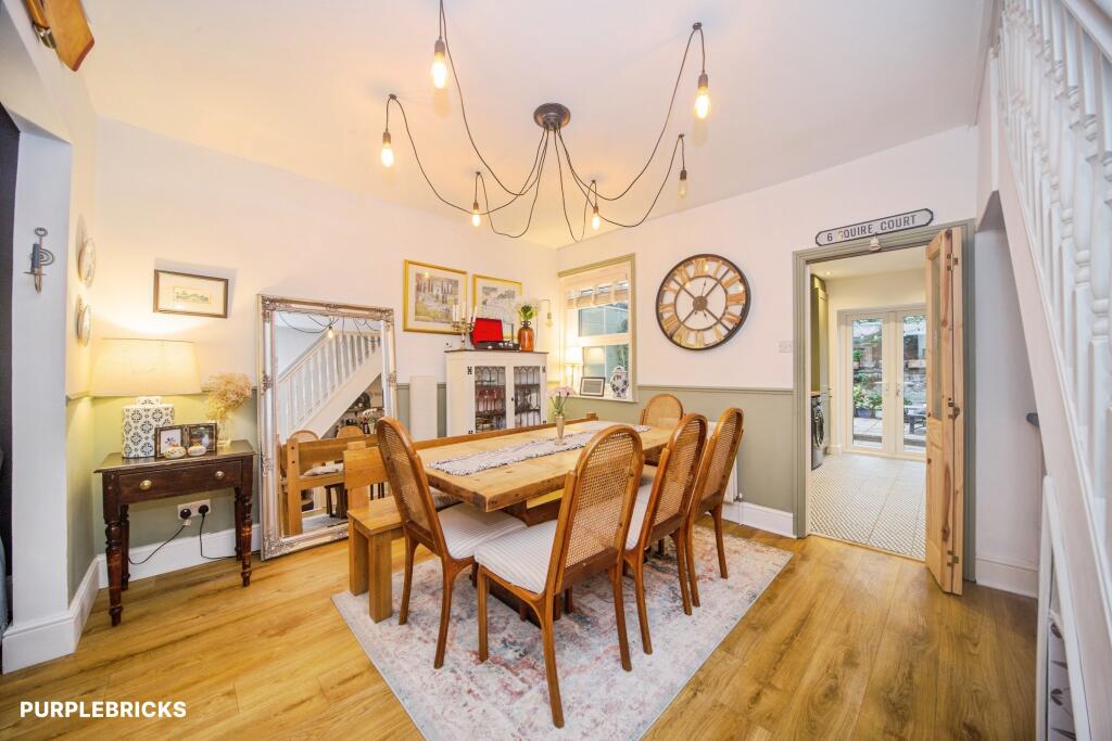 House in Southampton - View 2